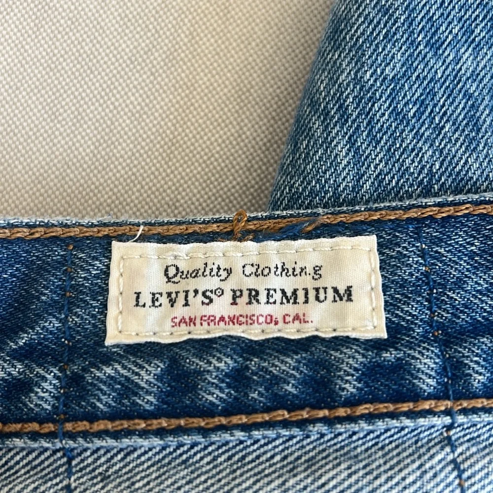 Levi's 501 S Skinny Quality Premium Distressed Jeans